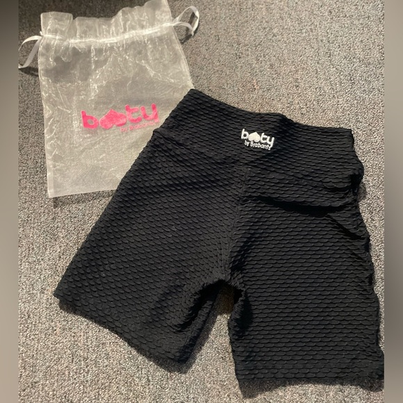Booty by Brabants Black Athletic Shorts - Picture 6 of 6